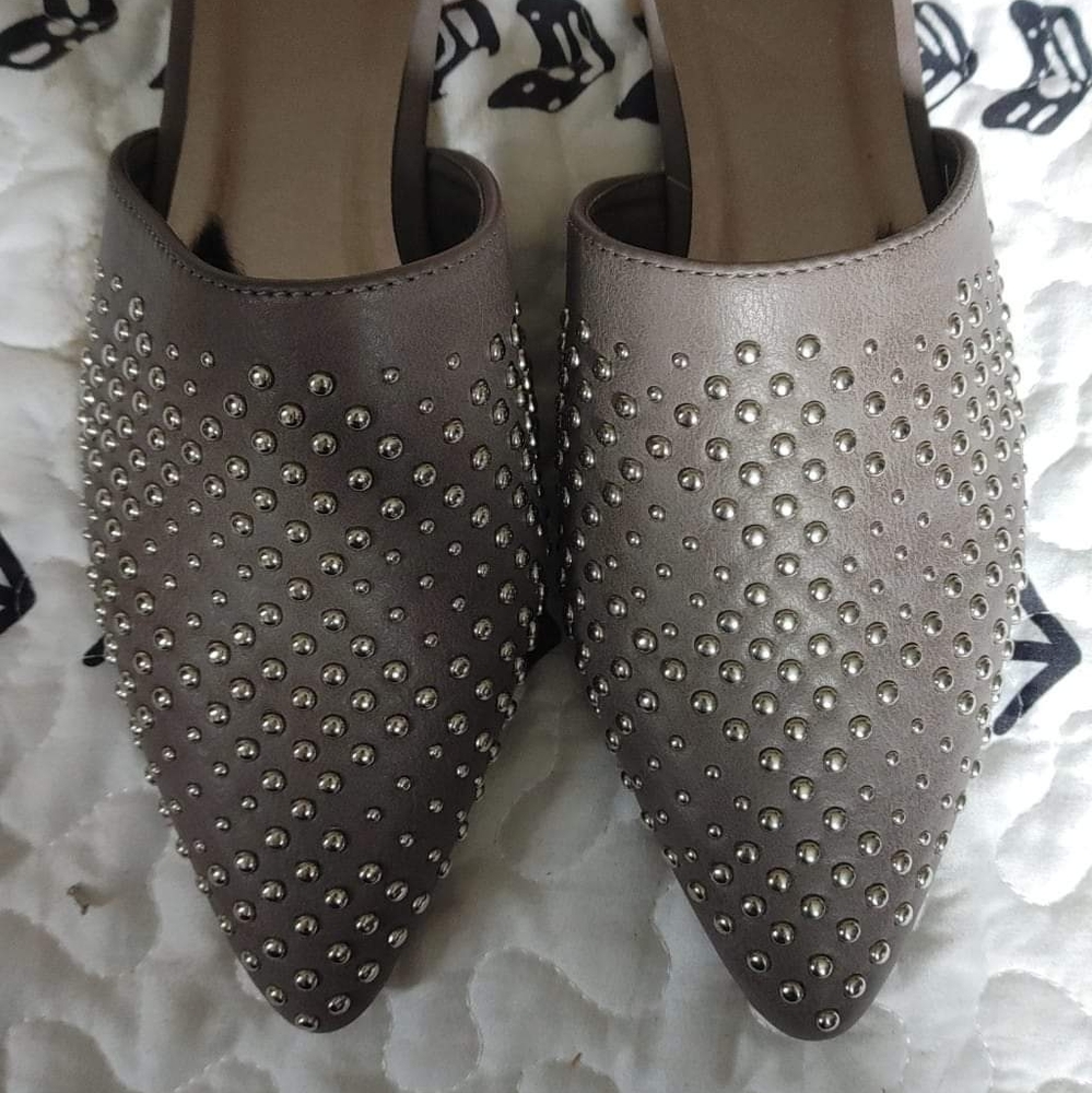 Flats. Size 7